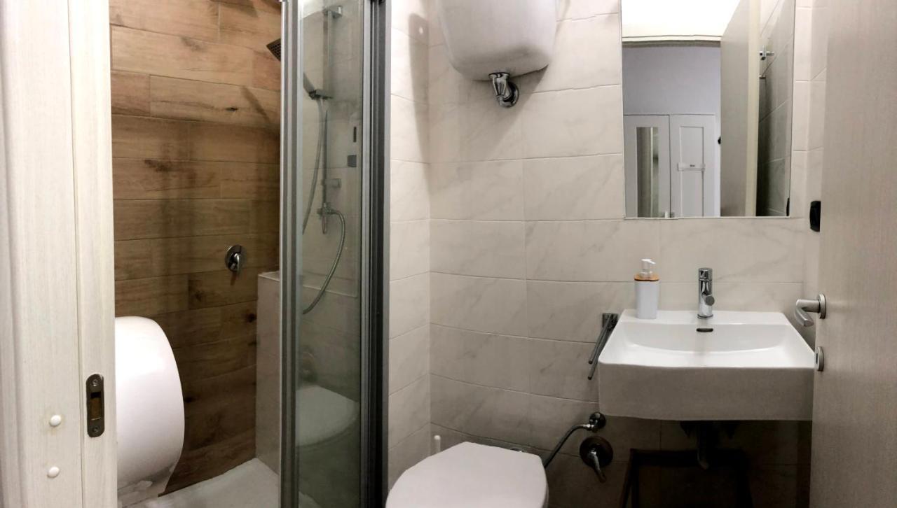 Avec Moi Roma Bed & Breakfast Ngoại thất bức ảnh
